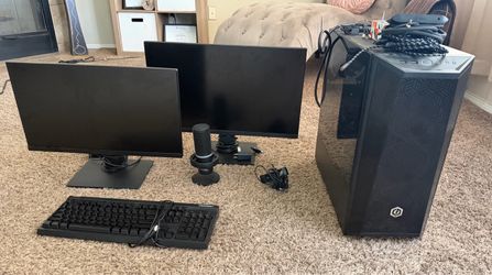 CyberPowerPC Desktop Gaming Setup