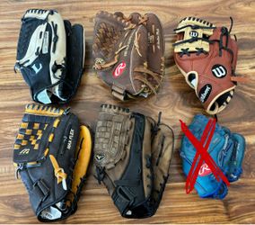 Assorted baseball/softball mitts/gloves (Louisville Slugger, Rawlings, Wilson, Mizuno)