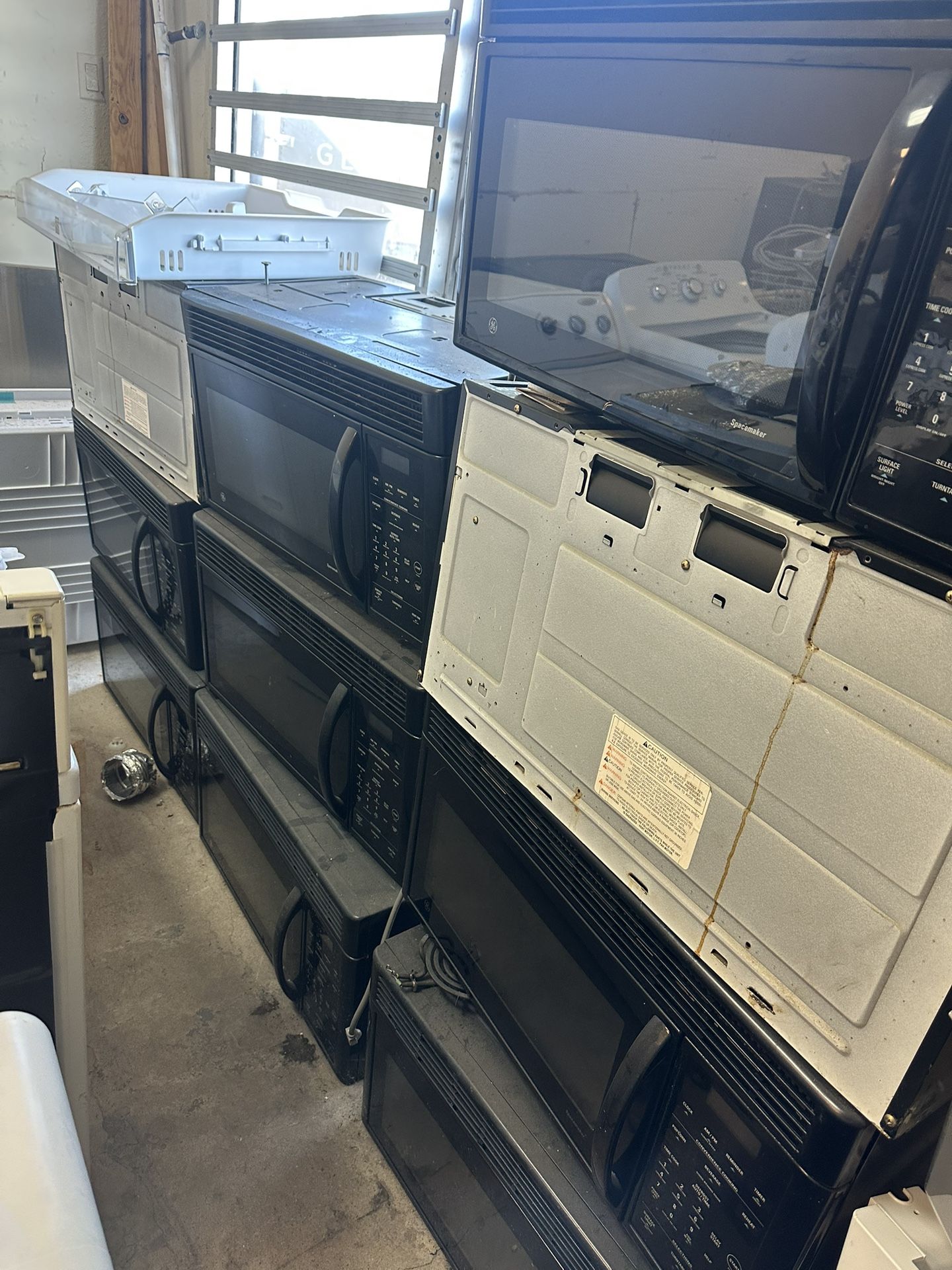 GE Over The Range Microwave (lot)
