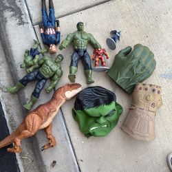 Avengers/ Toys