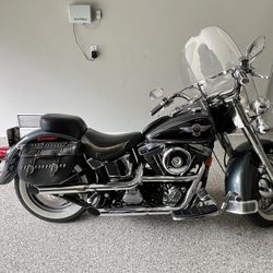 Heritage softail nostalgia 1995