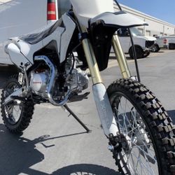 125cc Dirt Bike 