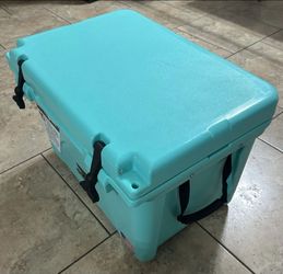 Orca ice chest cooler