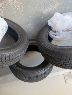 Set of 3 tires (265/60 R18), one Pathfinder H/T , Michelin, and Terra Max HLT