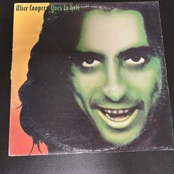 Alice Cooper Vinyls Dated 1(contact info removed)