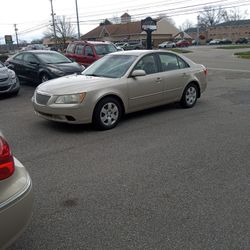 2009 HYUNDAI SONATA 