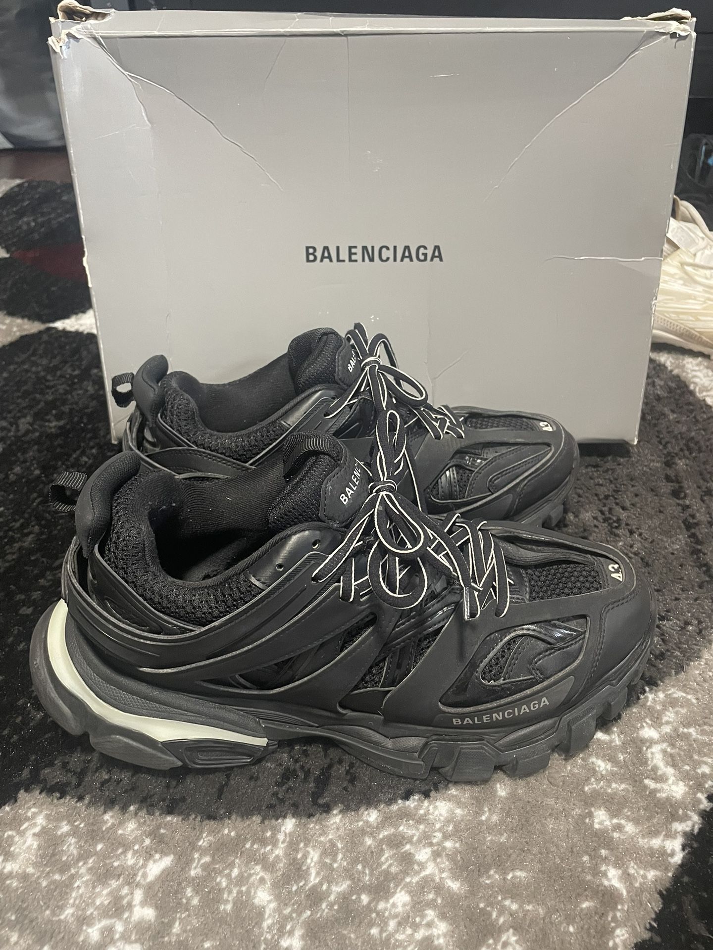 Balenciaga Track LED (Black) Used