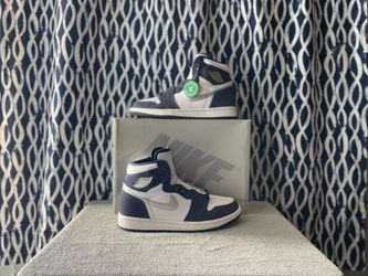 2020 Jordan 1 Midnight Navy (men size: 7)