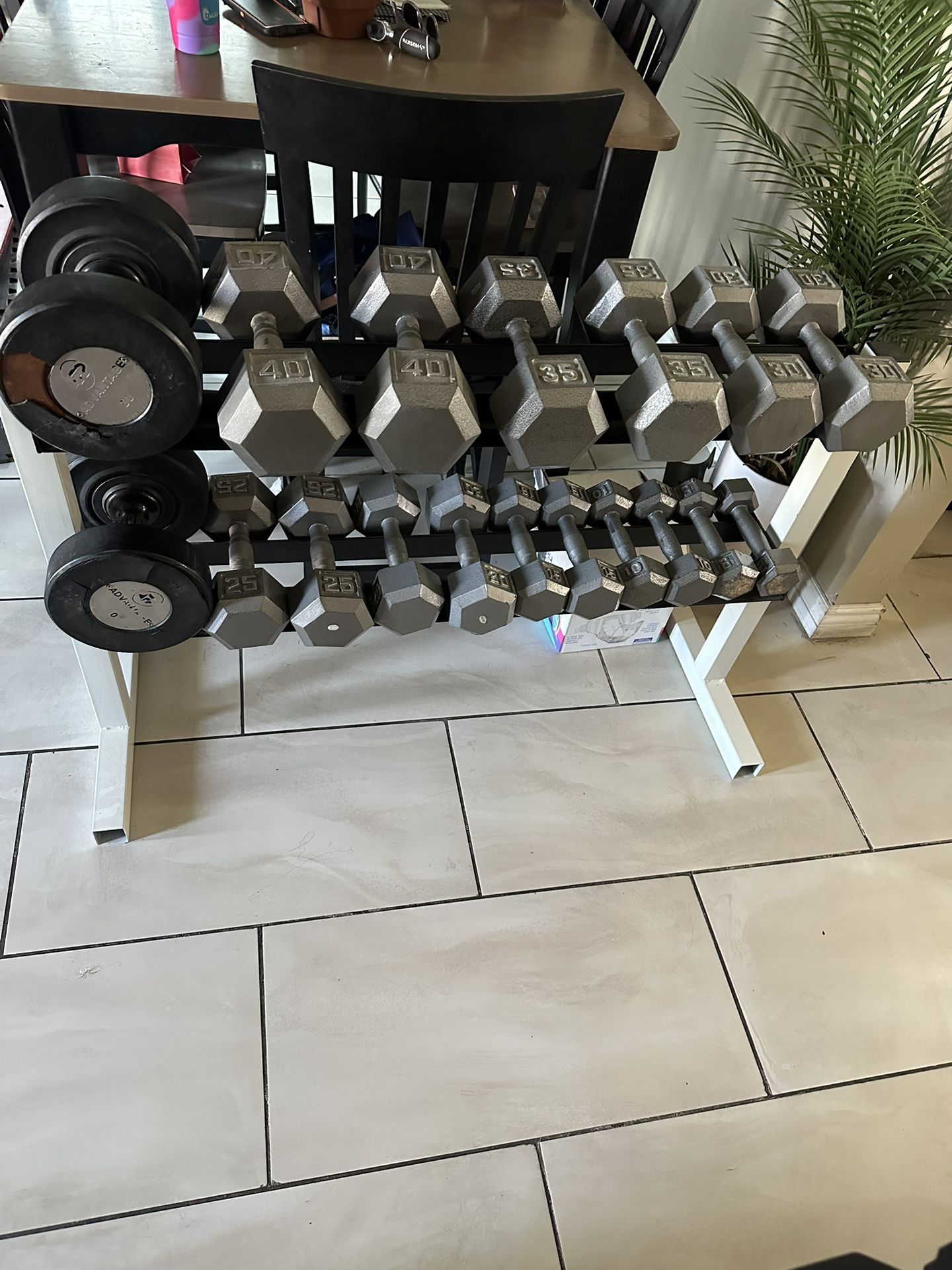 Dumbbells weights 8-50lbs plus rack 466lbs total