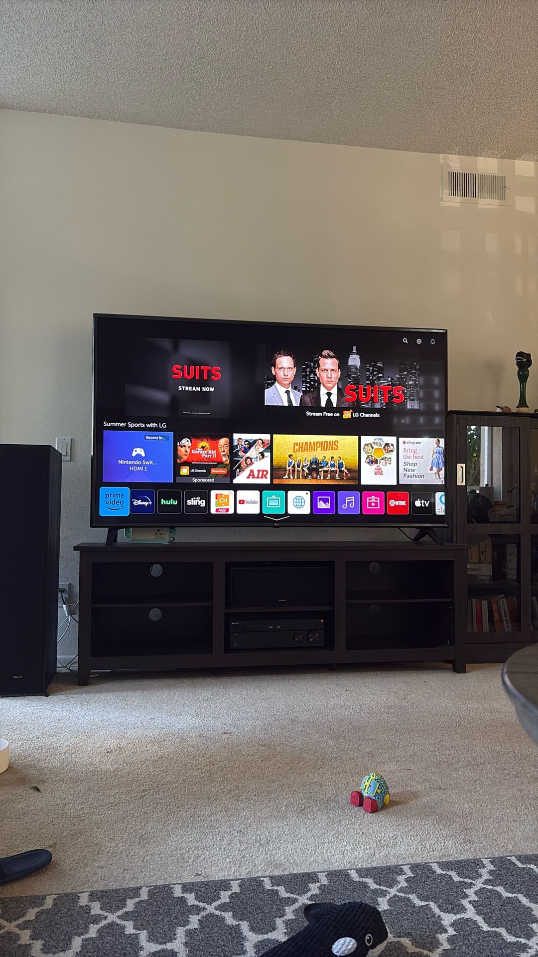 LG 75” 4K UHD TV