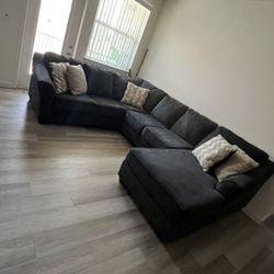 3 Piece Sectional Couch 