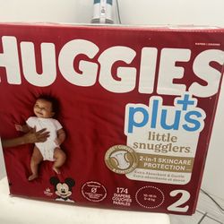 Huggies Plus 