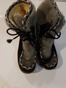 Snowland size 7 vintage rare boots good condition