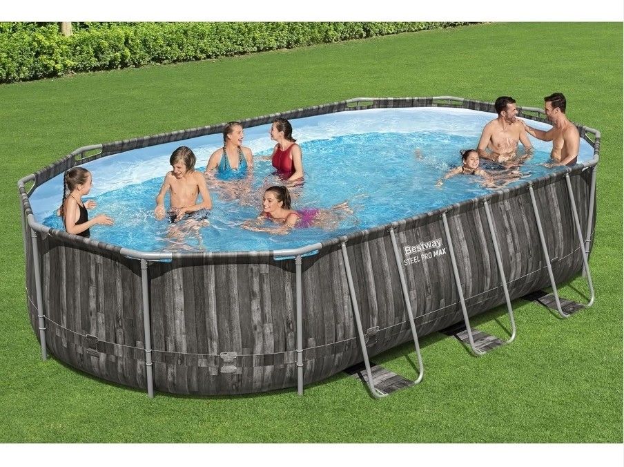 Outdoor Swimming Pool