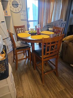 Dinning table
