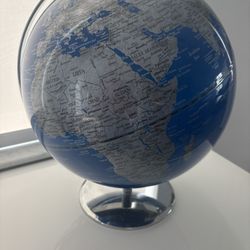 Globe Blue LIKE NEW