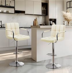IVORY BARSTOOLS SET OF 2 PCS💥BRAND NEW NEVER USE 💥