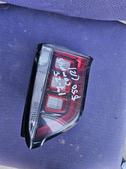 Jeep Compass Right Passenger Taillight OEM