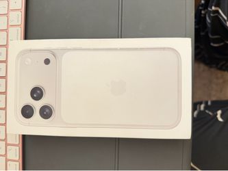 iPhone 17 Pro Max , Silver ,512GB by Verizon