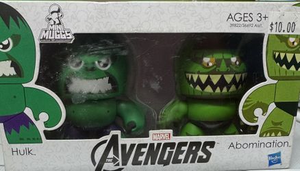 Marvel Avengers Hulk and Abomination mini muggs by Hasbro (2011)