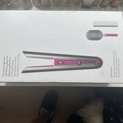 Dyson Flat Iron 