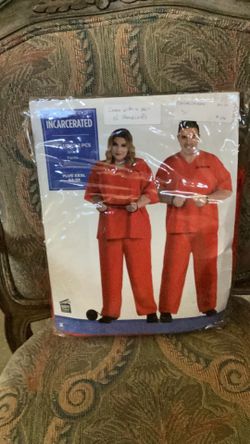 56,50 Halloween costume Incarcerated Brand new comes with a pair of handcuffs Unisex Size 56,56