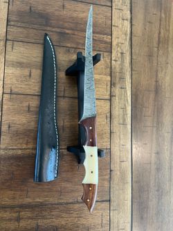 CUSTOM HANDMADE DAMASCUS BONE HANDLE FLEXIBLE FILLET KNIFE WITH LEATHER SHEATH