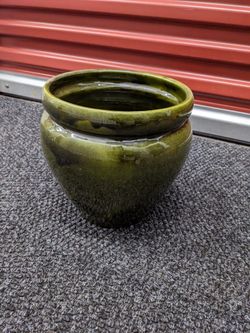 10" Green Ceramic Planter