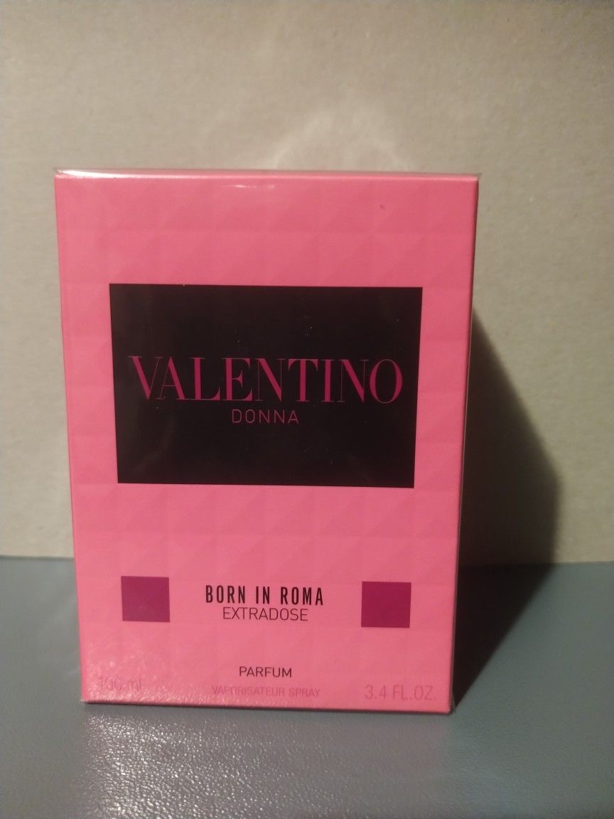 Valentino Donna Perfume Extradose 