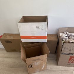 Free Packing Boxes and Packing Material