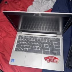 Laptops 