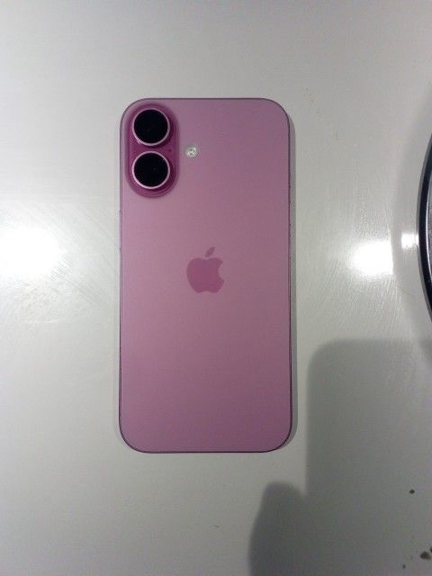 iPhone 16