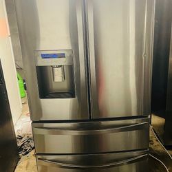 French Door Fridge Like New 