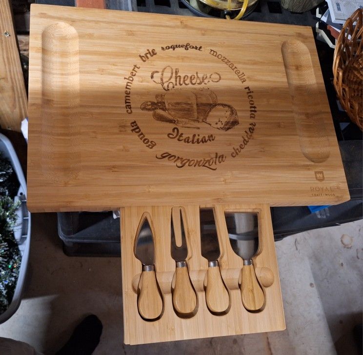 Wooden Charcuterie Board With Utensils