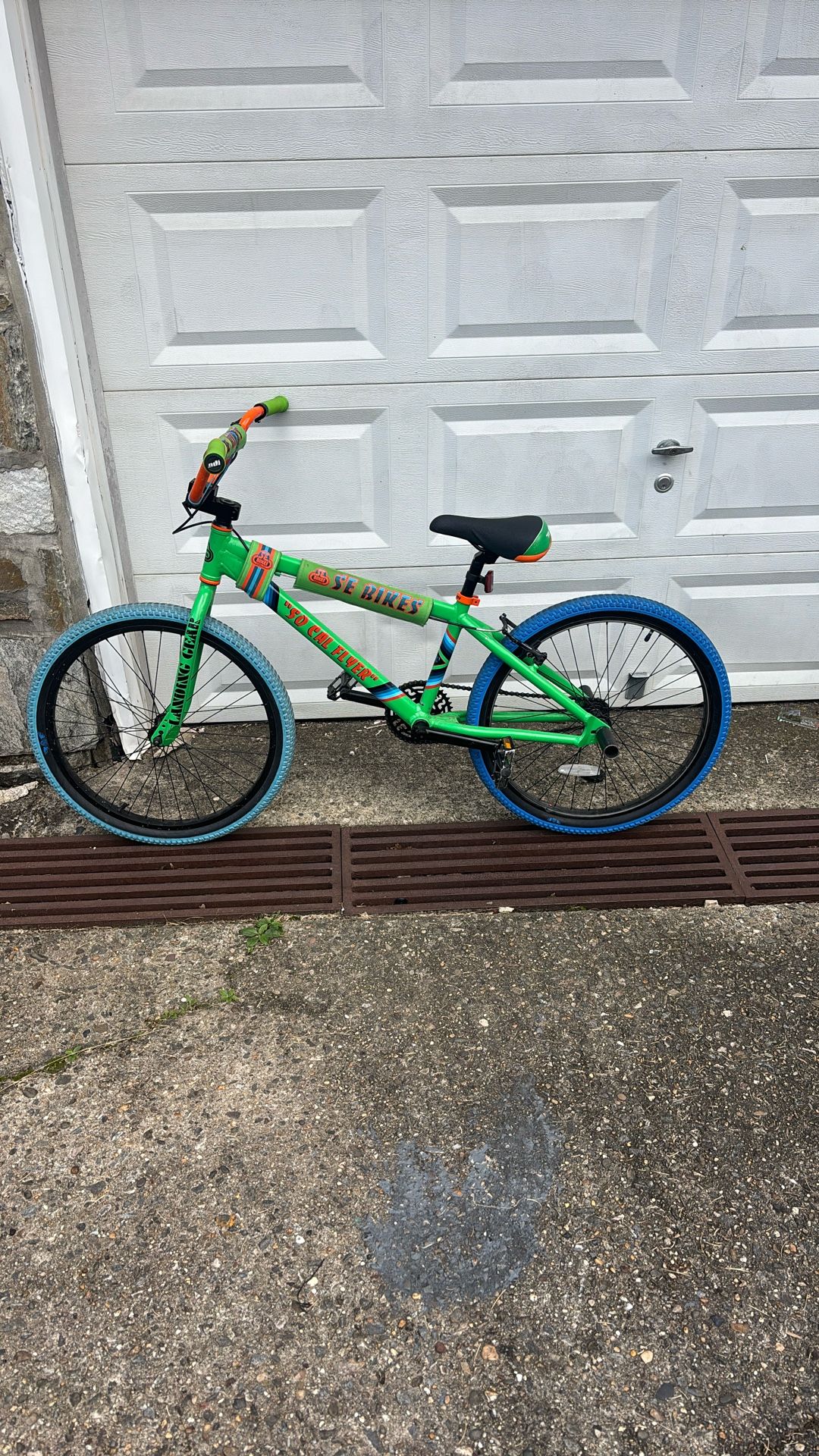 Se Bike So Cal Flyer (LOOK AT DESCRIPTION!)