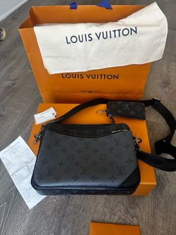Louis Vuitton trio messenger bag