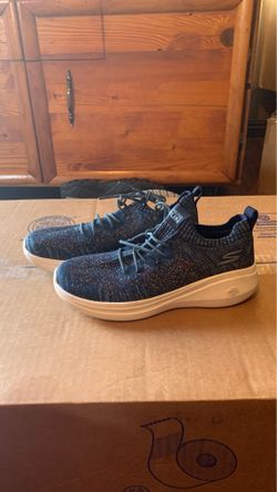 Skechers