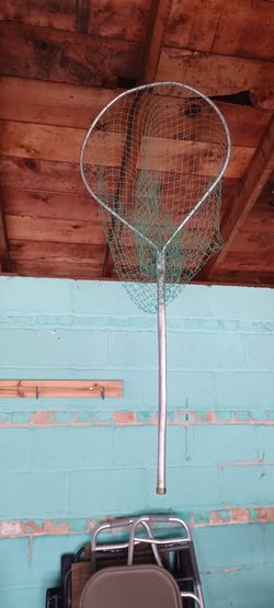 Vintage Traditional Aluminum Framed Fish Landing Net