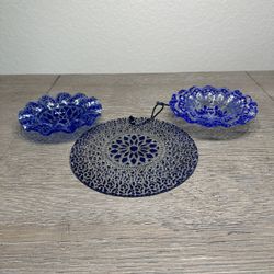 Sydenstricker Suncatcher And Bowls