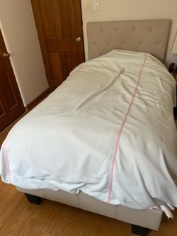 Twin bed