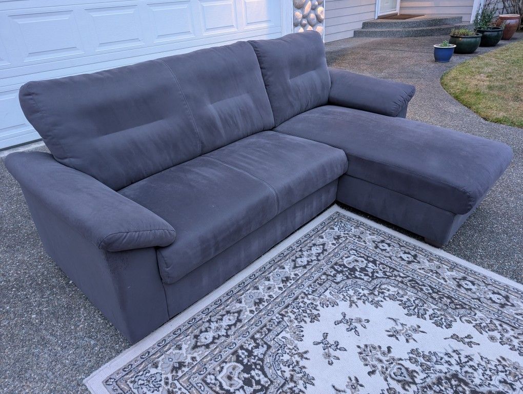 Nice Sectional Sofa Delivery Available 🚚