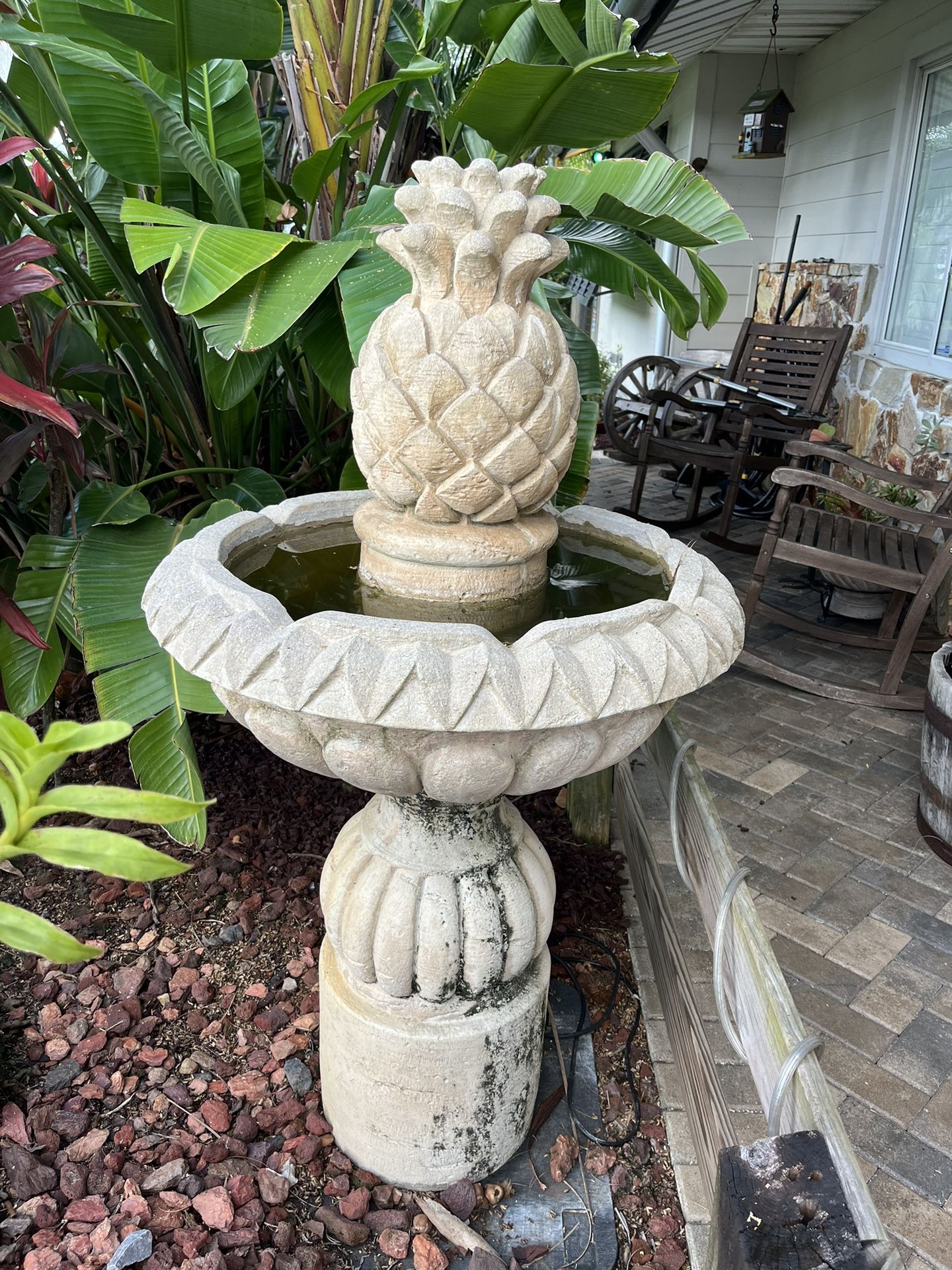 Pineapple Water Fountain