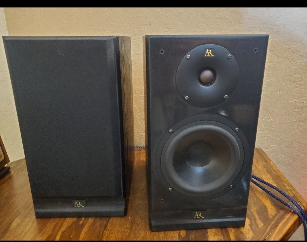 Acoustic Research Speakers