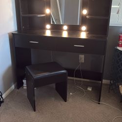 Makeup Vanity