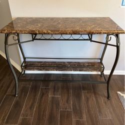 Kitchen Bar Wine Rack/Stool Seating