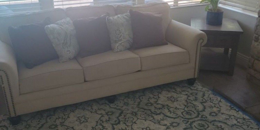 Sofa Set