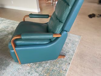 La-z-boy mid century reclining rocking chair