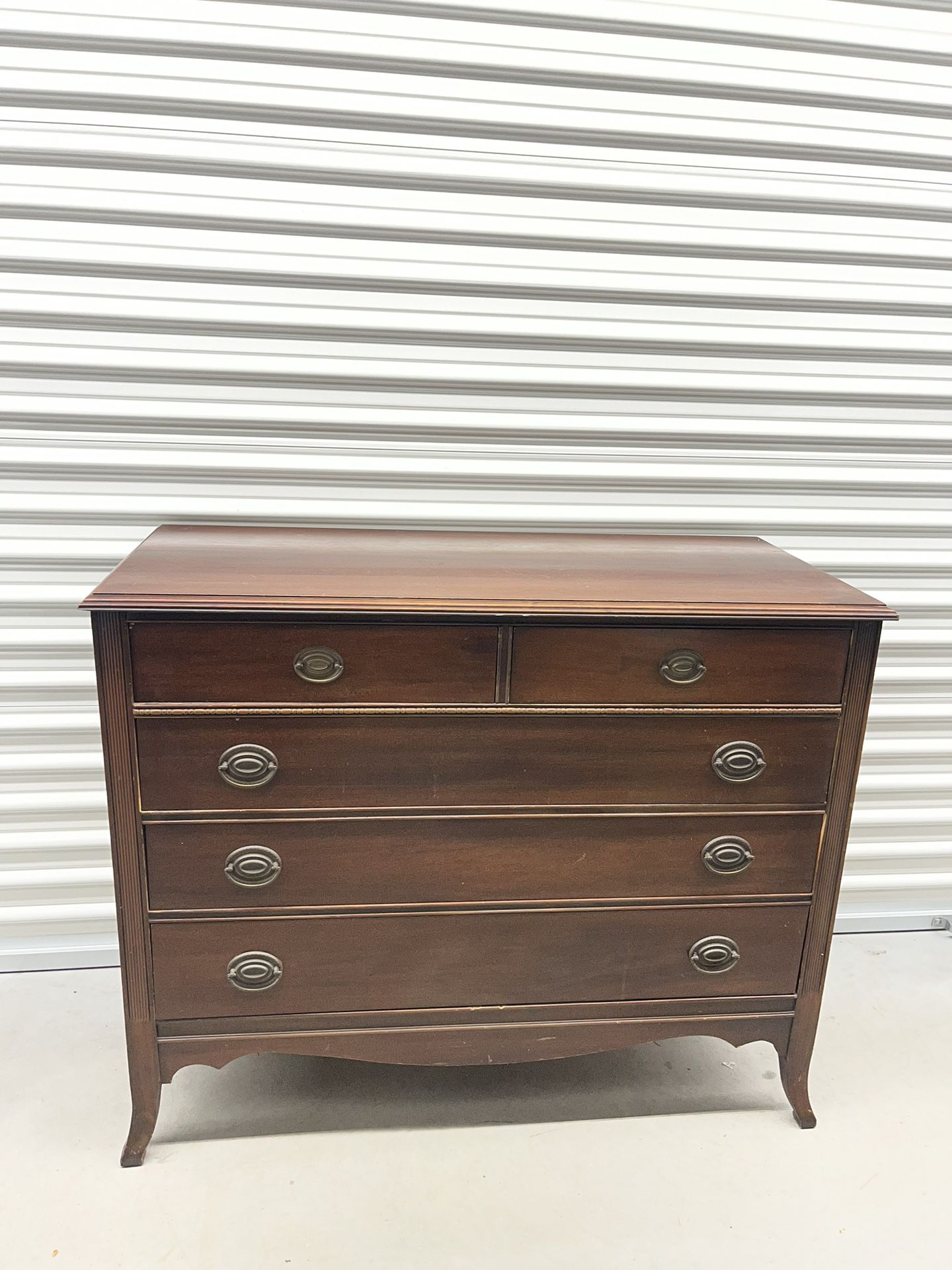 Vintage Solid Wood 4 Drawer Dresser