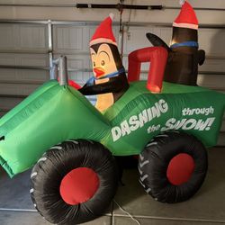 Christmas Inflatable Penguin Patrol 8ft (New)