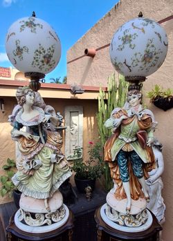 Big porcelain italian lamps.